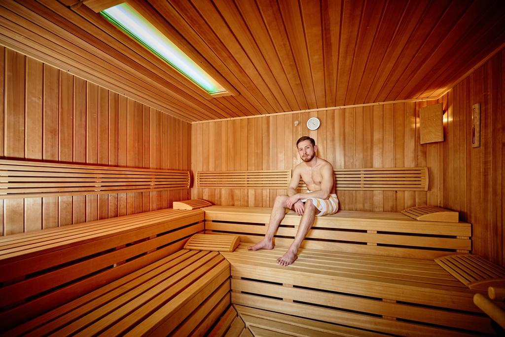 Akzent Hotel Bayerwald-Residenz Neukirchen エクステリア 写真