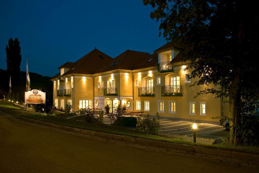Akzent Hotel Bayerwald-Residenz Neukirchen エクステリア 写真